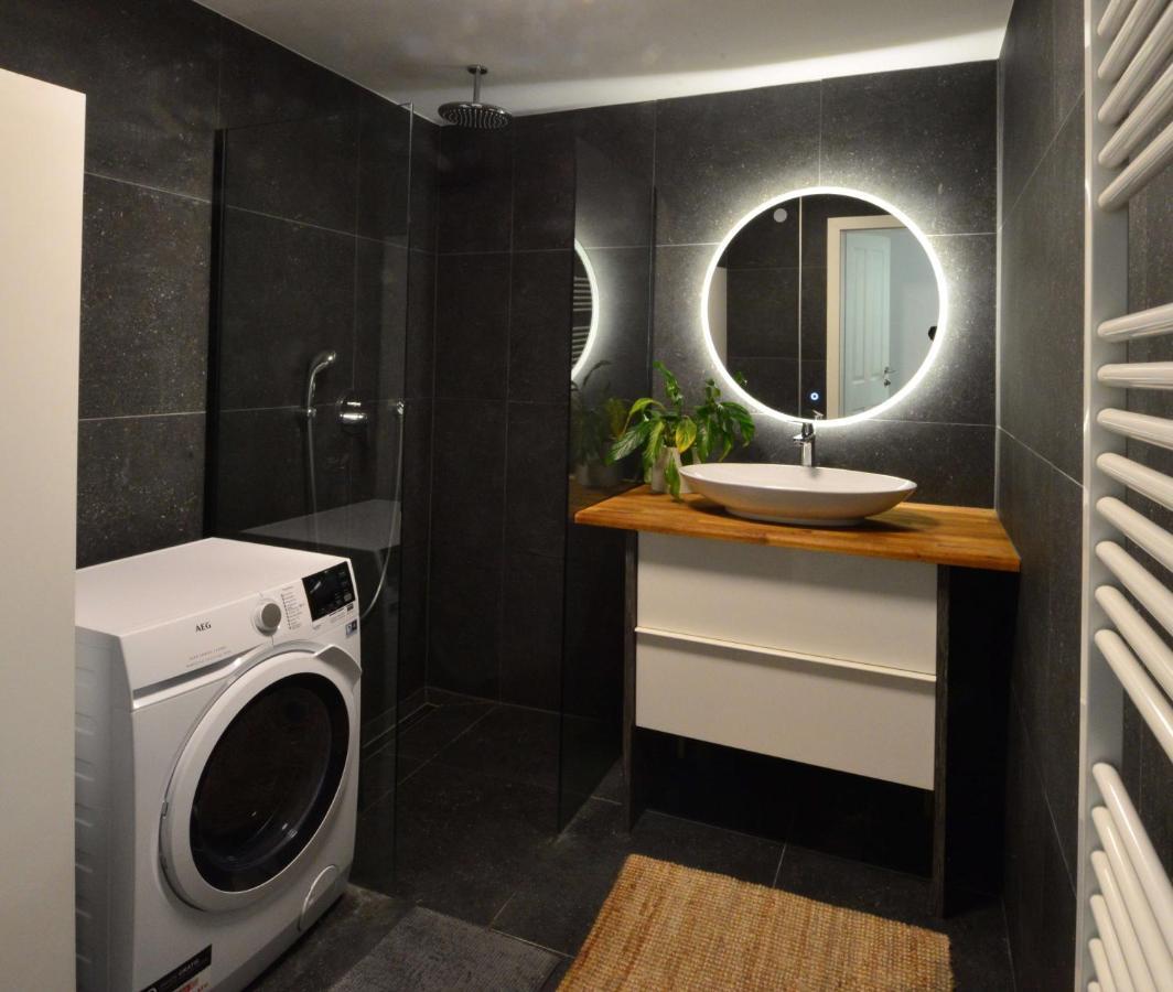 ウィーンModern Flat With Parking Spaceアパートメント エクステリア 写真